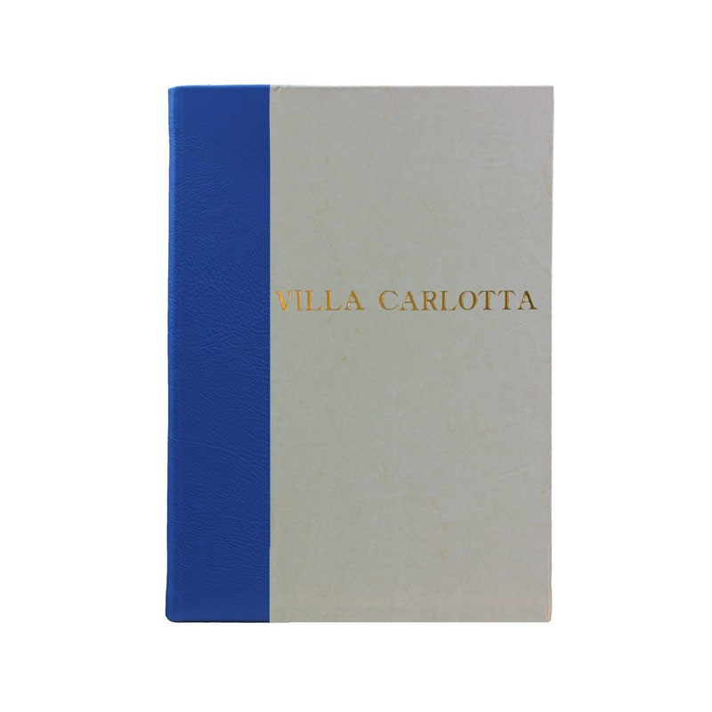 Cobalto guest book in blue leather and antique parchment paper - Conti Borbone - Block letters