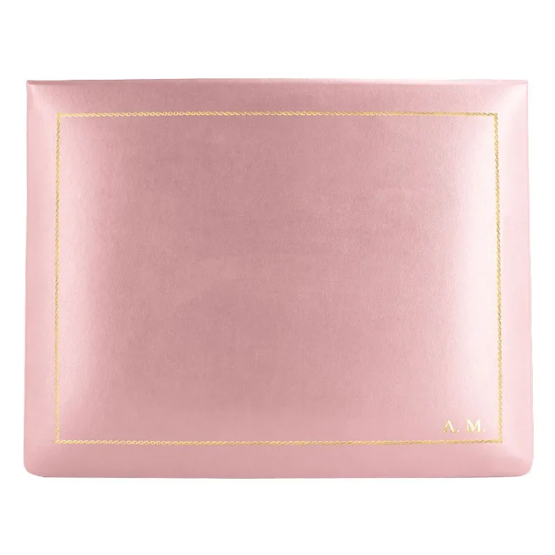Camelia Lederschatulle - glattes rosa Kalbsleder - Conti Borbone - beflockte Innenseite - Goldverzierung - Blockschrift - hoch