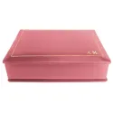 Boîte en cuir fuchsia - cuir de veau lisse rose - Conti Borbone - intérieur floqué - décor doré - lettres capitales - côté