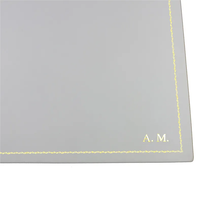 Sottomano pelle Ghiaccio, pelle di vitello bianco - Conti Borbone - Tappetino personalizzabile - decorazione 90 - stampatello