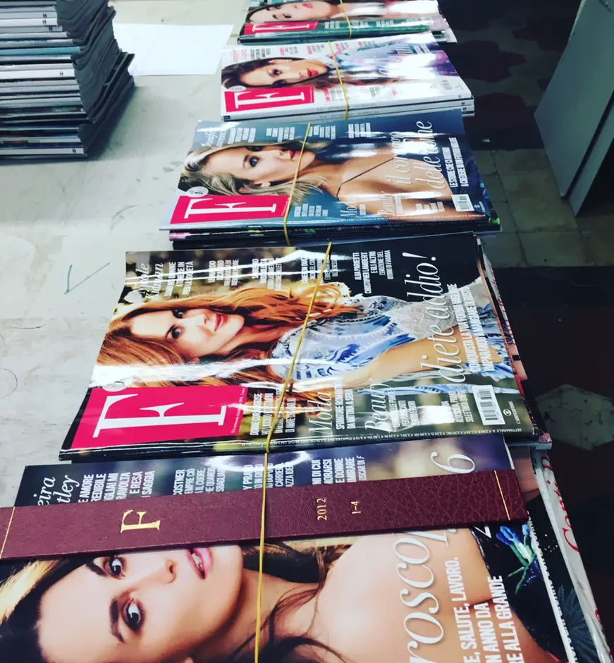 F，开罗女性杂志 Editore：时尚、美容、八卦和时事